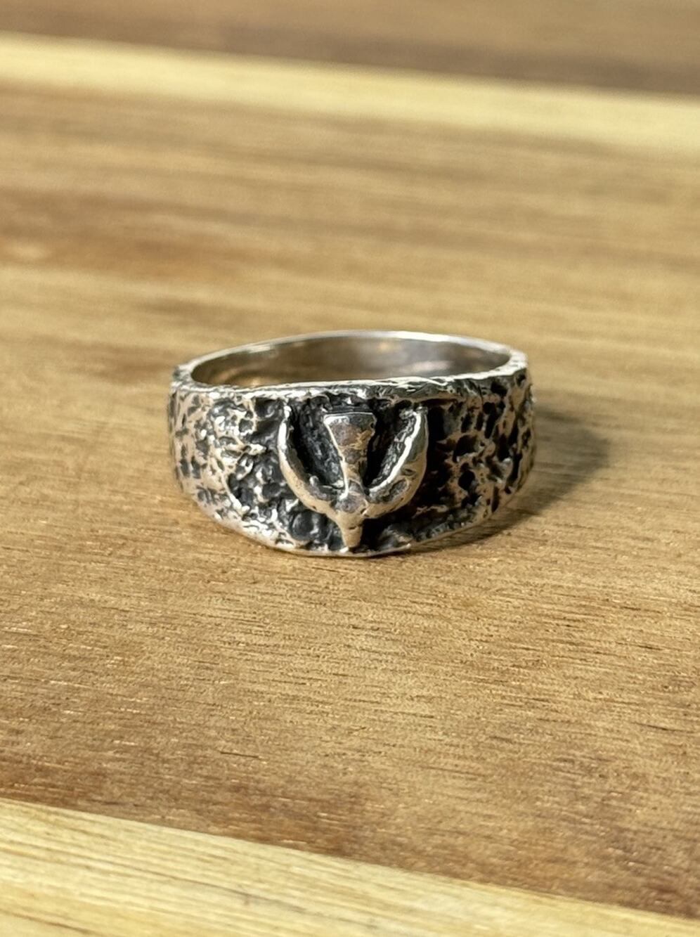 James Avery Retired Sterling Silver Descending Dove Textured Ring Size 10